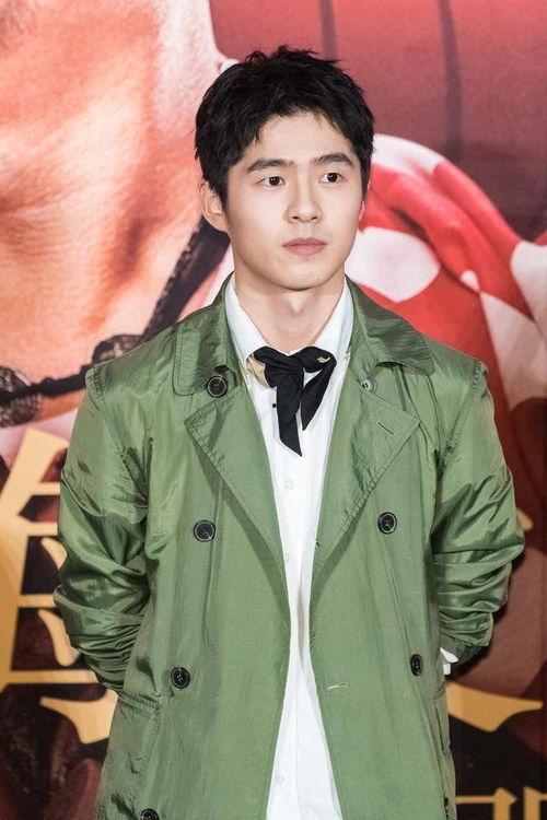 娱乐吃瓜刘昊然,娱乐圈的“吃瓜”达人，揭秘明星幕后故事  第2张