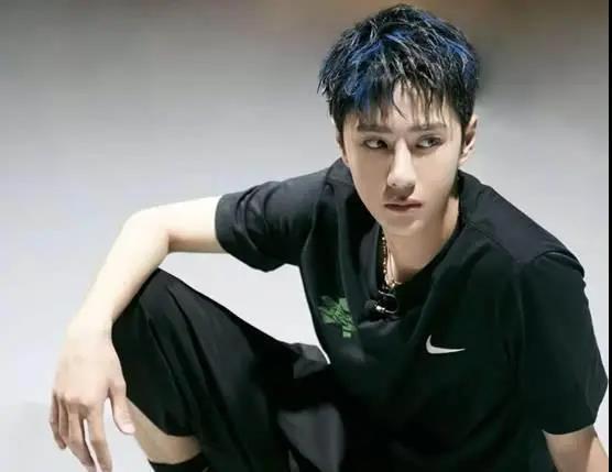 娱乐吃瓜直播说王一博是真的吗,娱乐吃瓜直播背后的真相  第3张